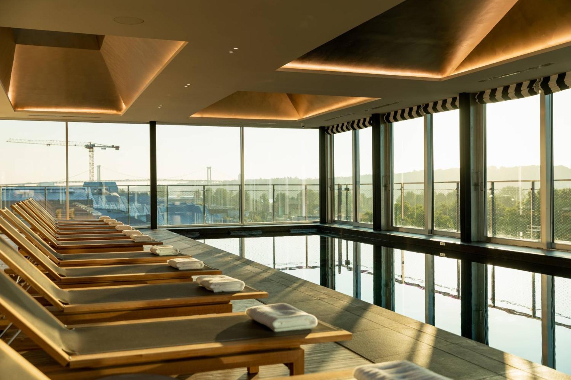 Renaissance Bordeaux Hotel Ngoại thất bức ảnh